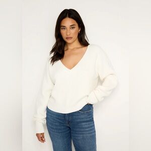 COZY DEEP V SWEATER